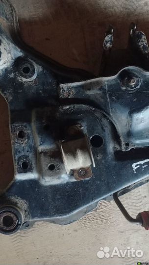 Подрамник передний Ford Focus 2