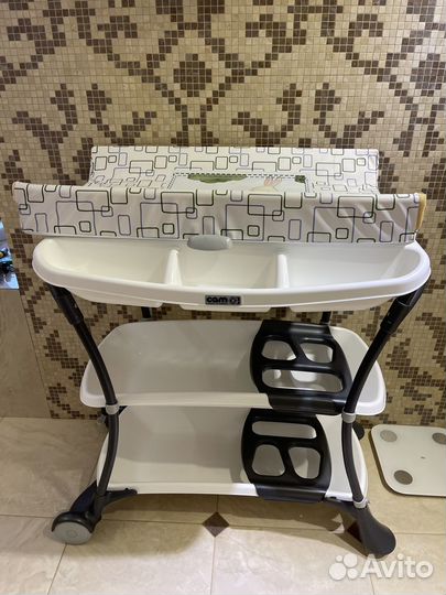 Продам детскую ванночку с пеленальным столиком CAM