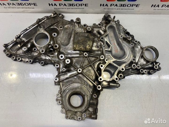 Крышка цепи грм Toyota Land Cruiser 200 1VD-FTV