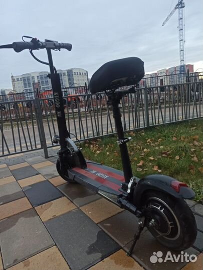 Электросамокат kugoo m4