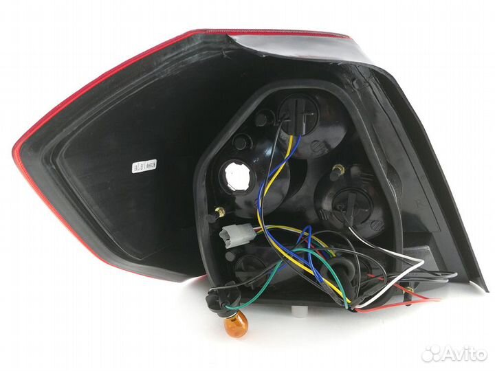 Фонарь правый задний в крыло Geely MK