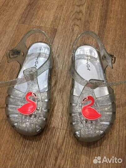 Сандали для девочки