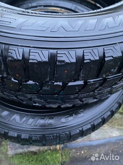 Dunlop SP Winter Ice 01 195/65 R15 95