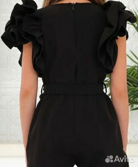 Комбинезон праздничный для девочки