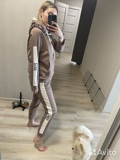 Костюм спортивный