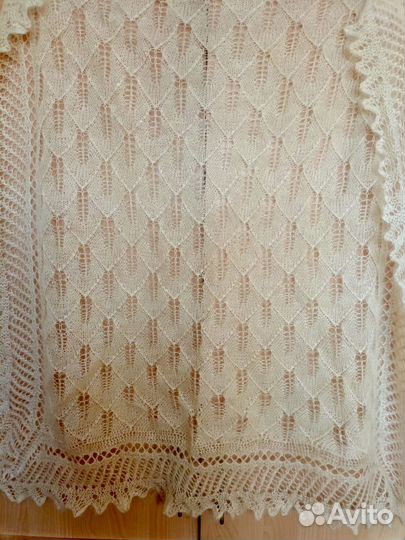 Пуховый платок паутинка белый