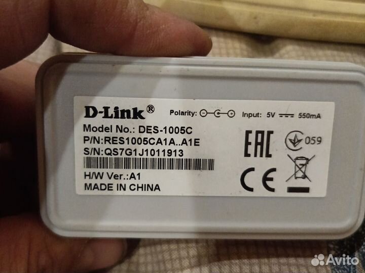 Коммутатор d link des 1005c