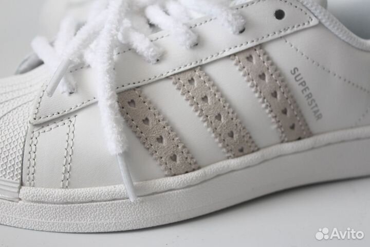 Adidas superstar