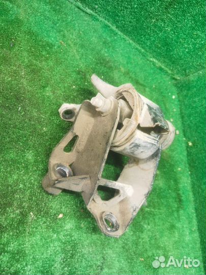 Подушка МКПП Mazda 6 GG 2.0 2006