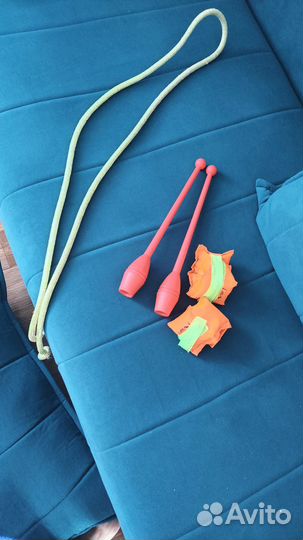 Отдам бесплатно предметы для гимнастики