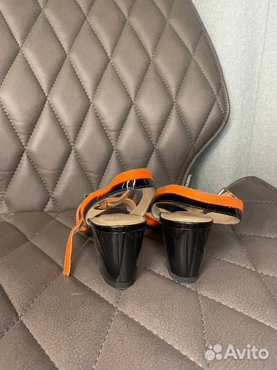 Босоножки Эконика 37р