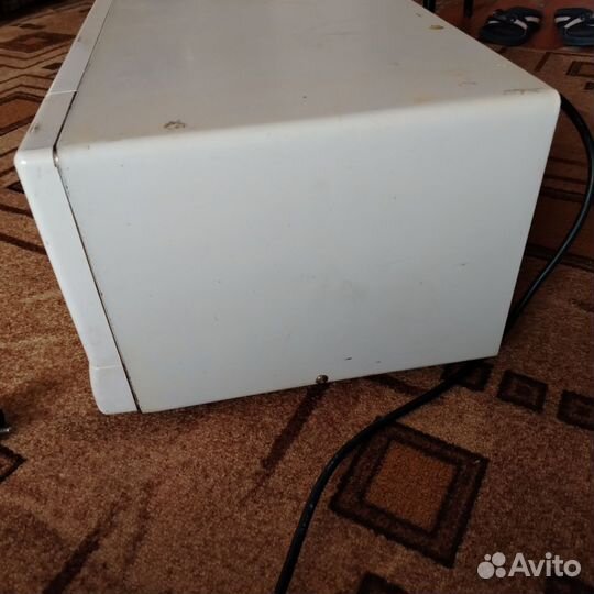 Микроволновка GoldStar MH-6746D