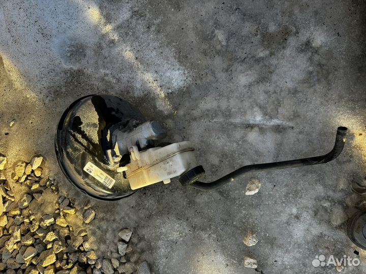 Вакуумный усилитель LADA Vesta