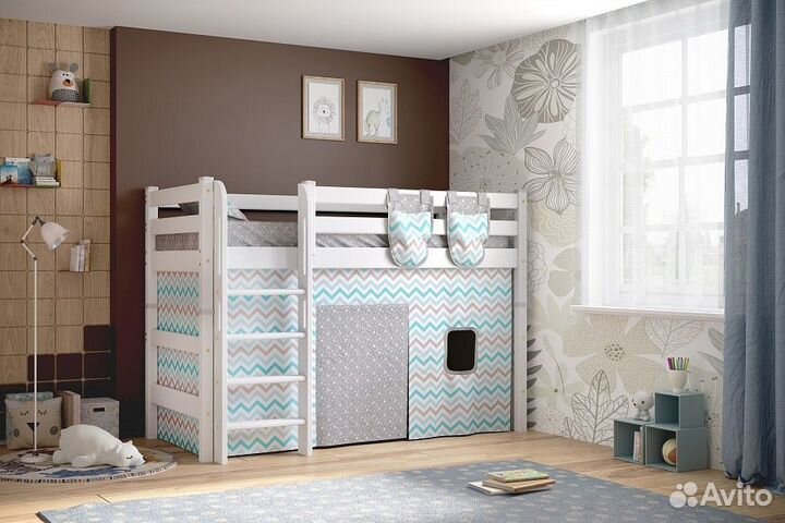 Детская кровать чердак с пружинным матрасом