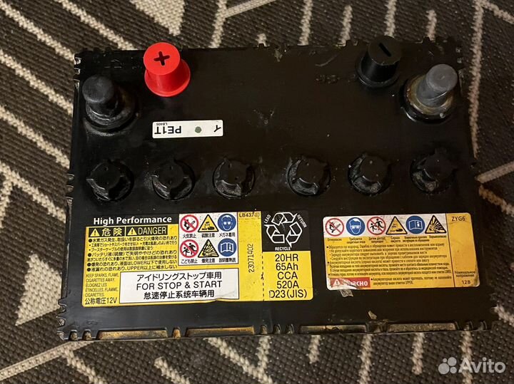 Аккумулятор бу 65Ah 520A