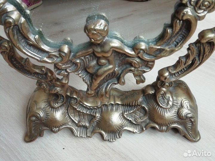 Антикварное зеркало