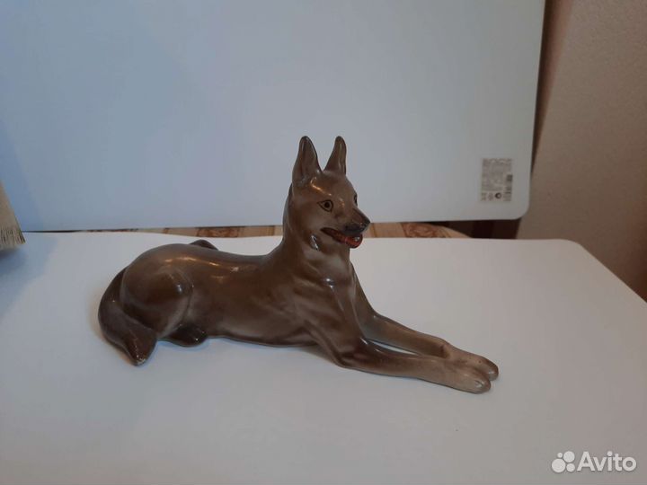 Статуэтки собака, медведь винтаж