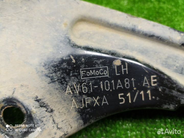 Кронштейн левый Ford Focus 3 CB xqda 2012