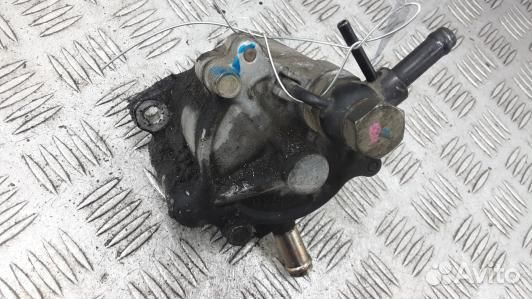 Насос вакуумный toyota RAV 4 ZCA2 (6AR10KX01)