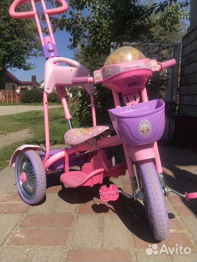 Детский велосипед с ручкой