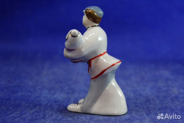 Близнецы миниатюра фарфоровая статуэтка счастливый