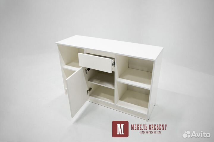 Тумба под тв белая
