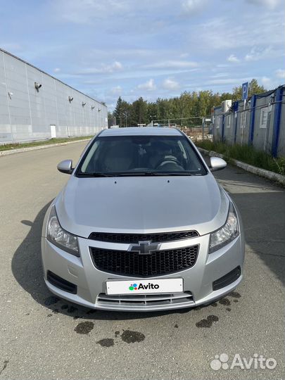 Chevrolet Cruze, 2010