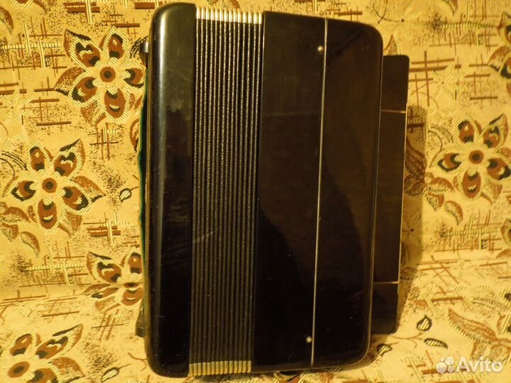 Концертный оркестровый цельнопланочный баян -бас