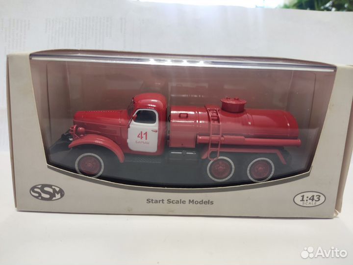 Модель 1/43 SSM ЗИЛ 157