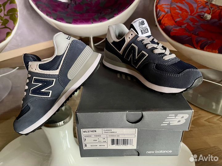 New Balance 574, 7 US