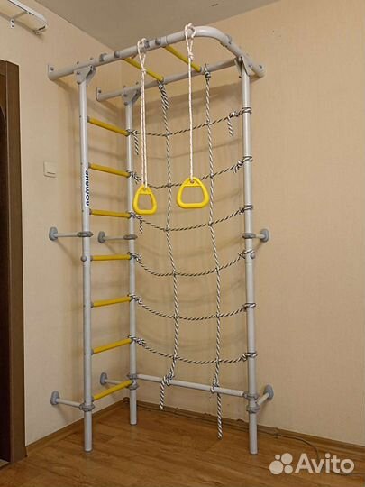 Детская шведская стенка