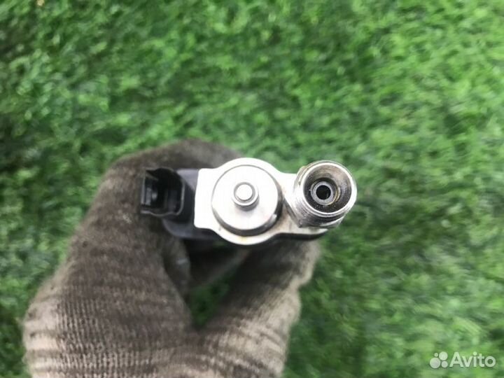 Форсунка топливная Bmw 3 E90 N54B30 2006