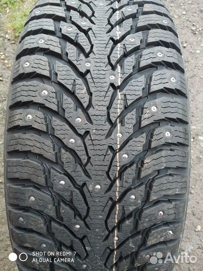 Nokian Tyres Hakkapeliitta 9 205/50 R17 93T