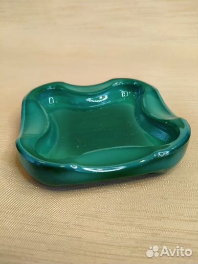 Пепельница малахитовое стекло