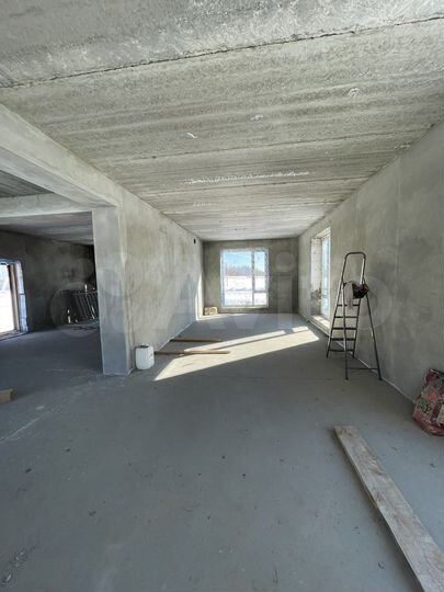 Коттедж 294,8 м² на участке 10 сот.