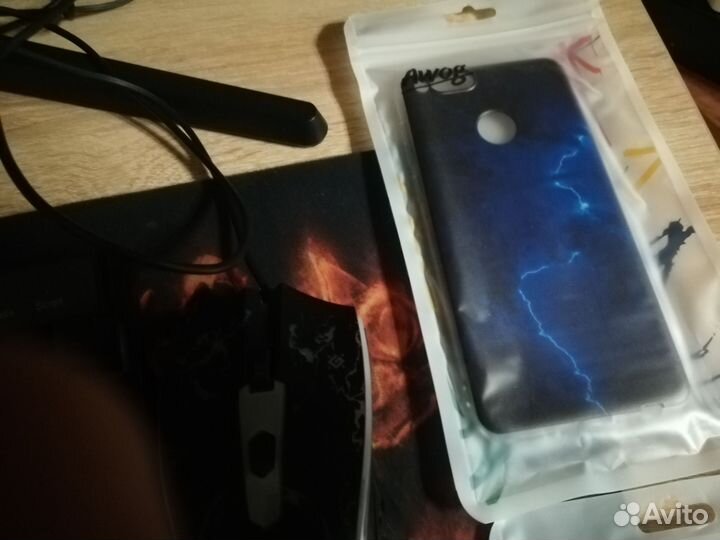 Телефон чехлы и тд