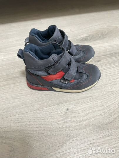 Ботинки демисезонные для мальчика 28