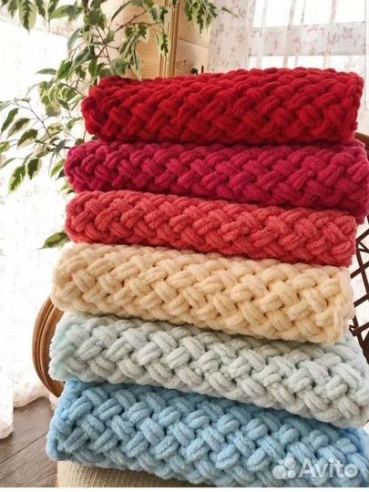 Плюшевый плед ручной работы