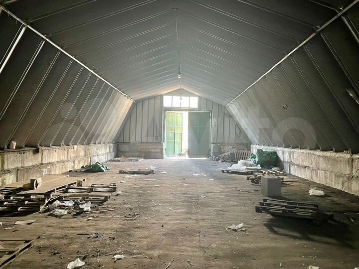 Автосервис, таксопарк с площадкой 350+600 м2