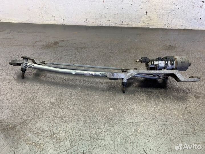 Трапеция дворников с двигателем Ford Focus