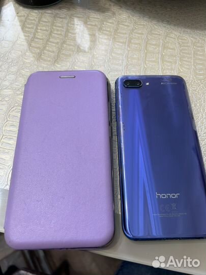 HONOR 10, 4/64 ГБ