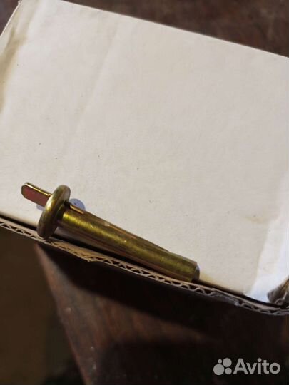 Анкер клин 6/40