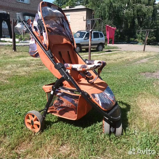 Прогулочная коляска