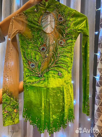 Купальник для художественной гимнастики