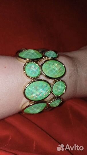 Два браслета