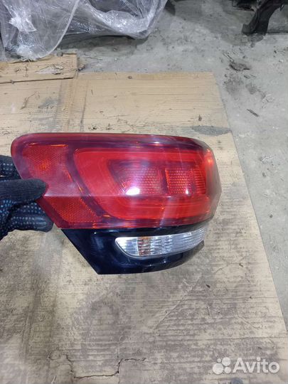 Фонари Jeep Grand Cherokee wk2 рестайлинг