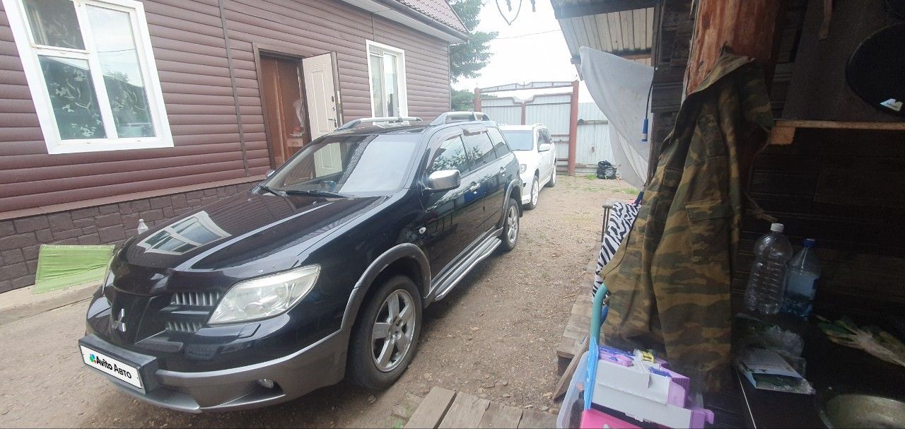 Mitsubishi Outlander: фото владельца