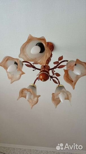 Люстры потолочные