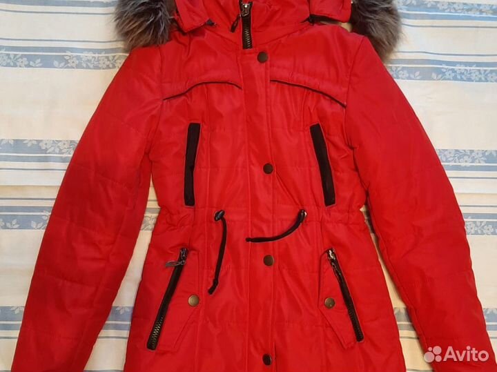 Пуховик р 44
