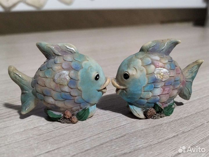 Статуэтки сувениры